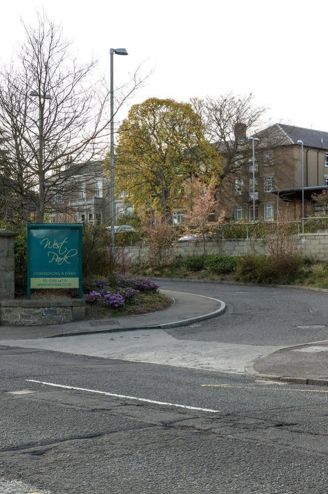 West Park Summer Campus Dundee Exterior photo